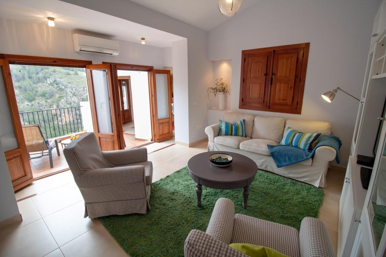 Quiet House In Village Center With Mountains Views Frigiliana Εξωτερικό φωτογραφία