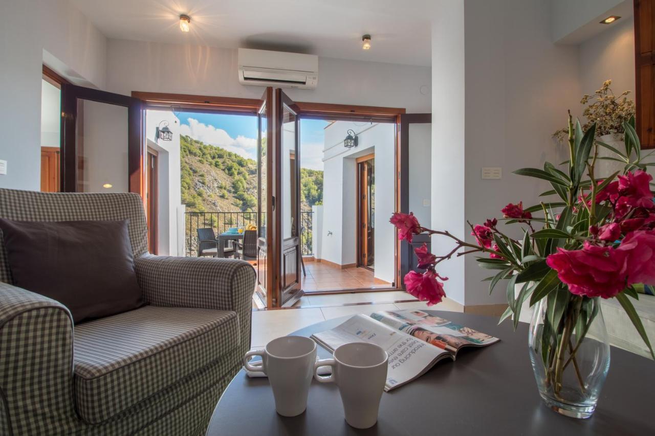 Quiet House In Village Center With Mountains Views Frigiliana Εξωτερικό φωτογραφία