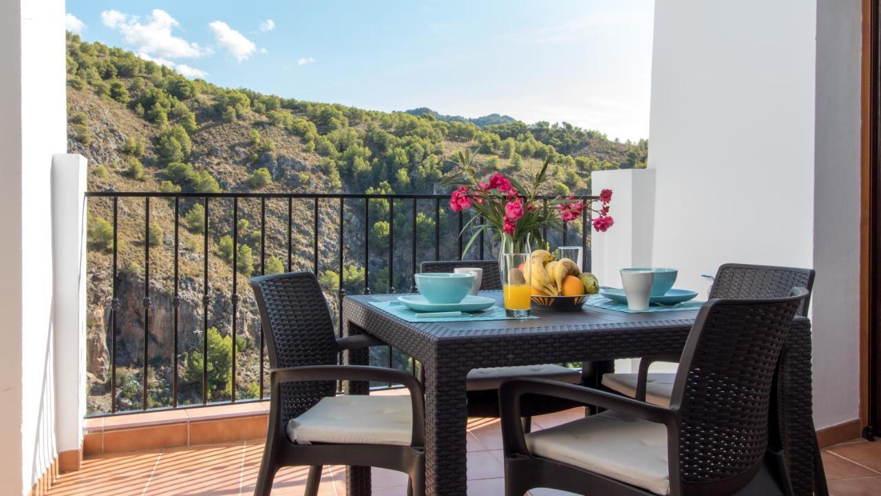 Quiet House In Village Center With Mountains Views Frigiliana Εξωτερικό φωτογραφία