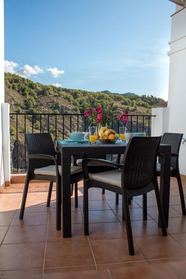 Quiet House In Village Center With Mountains Views Frigiliana Εξωτερικό φωτογραφία