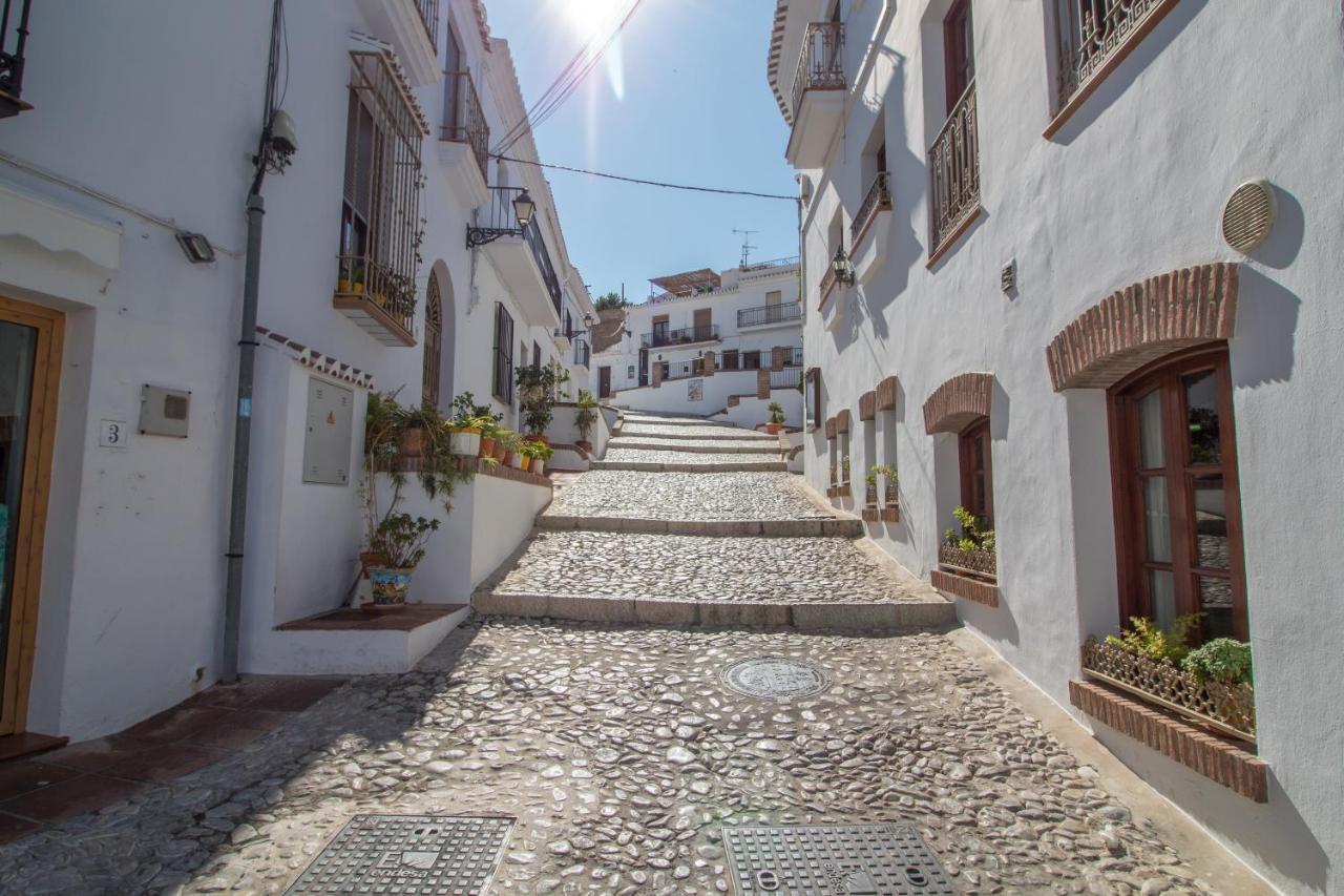 Quiet House In Village Center With Mountains Views Frigiliana Εξωτερικό φωτογραφία